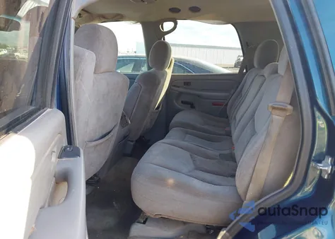 2005 Chevrolet Tahoe Ls z USA, uszkodzony, nr VIN 1GNEC13T35R241277